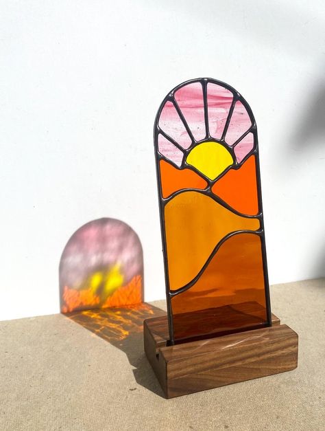 Stained Glass Landscape, Glass Landscape, Clock Making, Stain Glass Window Art, Stained Glass Patterns Free, Glass Window Art, Stained Glass Decor, Stained Glass Suncatchers, Stained Glass Diy