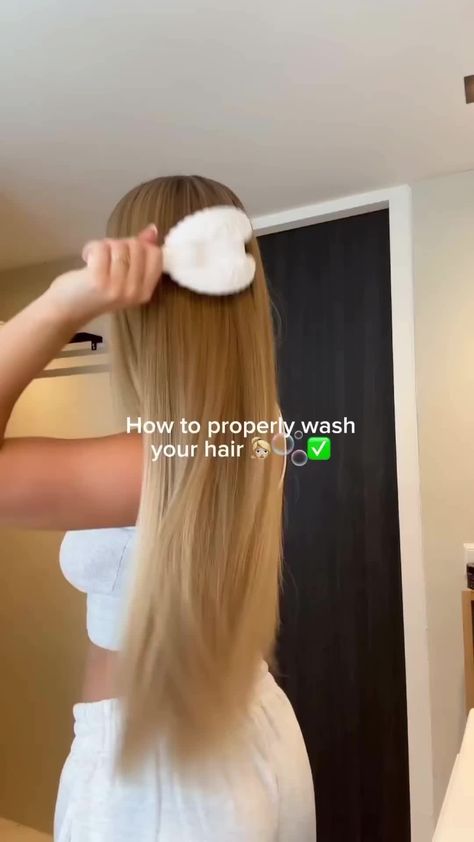 Post Hair Wash Routine, Hair Routines For Straight Hair, Proper Shower Routine, Perfect Hair Routine, How Many Times Should You Wash Your Hair, Hair Care Routine For Straight Hair, Good Hair Care Routine, Washing Hair Routine, Thick Hair Routine