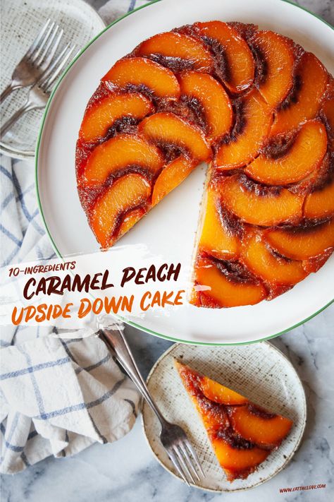 Moist Coffee Cake, Upside Down Cake Recipe, Peach Upside Down Cake, Cake Platter, Peach Cake, Recipe Girl, Canned Peaches, Peach Recipe, Upside Down Cake