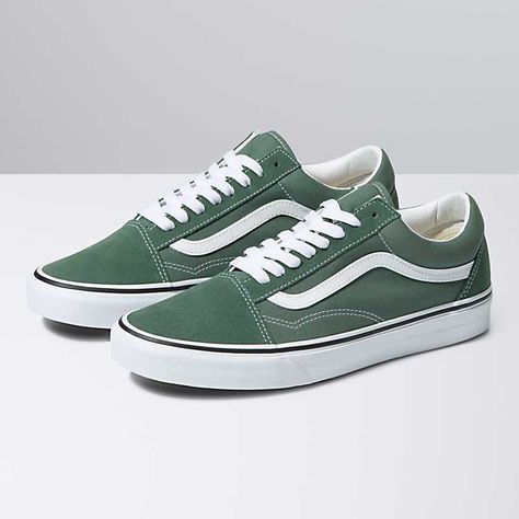 Color Theory Old Skool Vans Verdes, Vans Vintage, Duck Green, Tenis Vans, Van Color, Green Vans, Vans Outfit, Vans Store, Vans Off The Wall