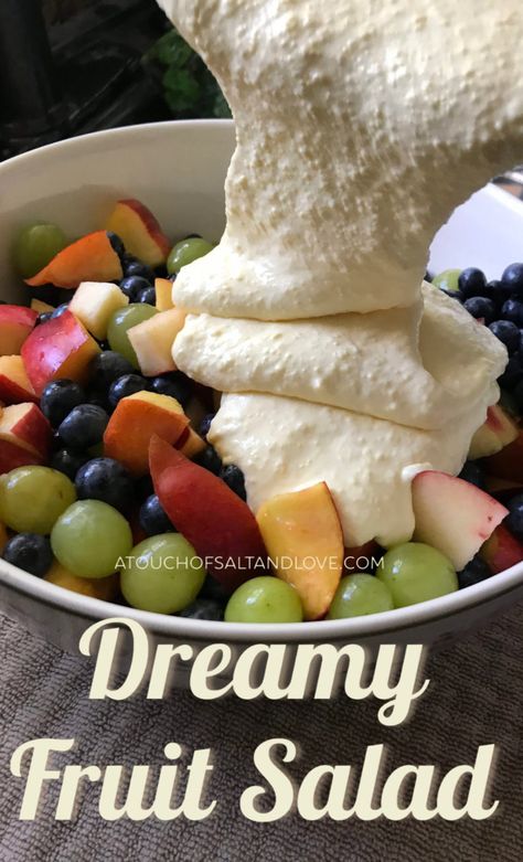 Easy Vacation Dinner Ideas, No Meat Salads, Junk Yard Salad Recipe, Mixed Fruit Salad, Alabama Cake, Cherry Salad, Easy Fruit Salad, Pizza Fruit, Easy Fruit Salad Recipes