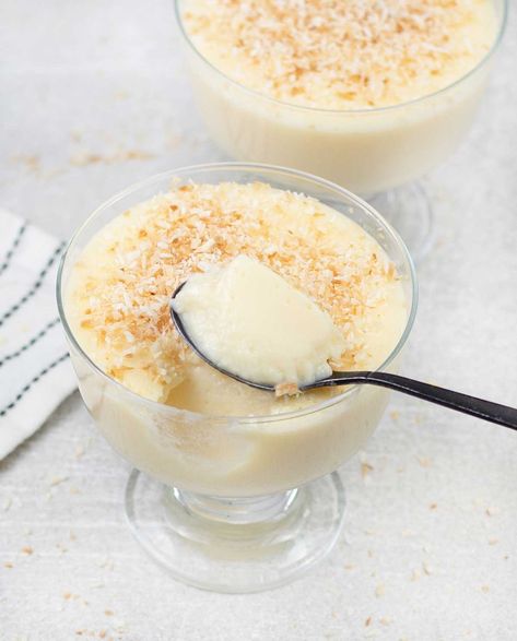 Flan, Healthy Desserts Coconut, Recipes Using Coconut Milk, Desserts Coconut, Milk Pudding Recipe, Coconut Milk Dessert, Coconut Milk Pudding, Coconut Rice Pudding, Greek Yogurt Parfait