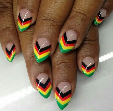 Rastafarian Nail Art, Jamaica Acrylic Nails, Ghana Nail Designs, Jamaican Nail Art, Blippi Inspired Nails, Rasta Color Nails, Jamaica Flag Nails, African Inspired Nail Design, Jamaican Theme Nails