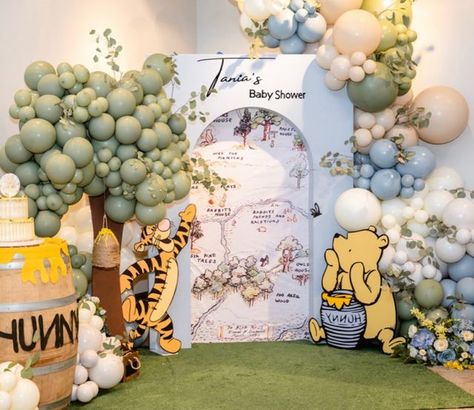 Baby Shower Decoration Ideas, Winnie The Pooh Decor, Baby Shower Sweets, Winnie The Pooh Themes, Idee Babyshower, Baby Shower Theme Decorations, Baby Boy 1st Birthday Party, Winnie The Pooh Birthday, Luxury Party