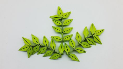 DIY Paper Leaves Making Tutorial (Origami Leaf) | Bored Panda Diy Paper Leaves, Origami Panda, Origami Leaf, Origami Leaves, Tutorial Origami, Origami For Beginners, Paper Craft Tutorials, Paper Leaves, Diy Roses