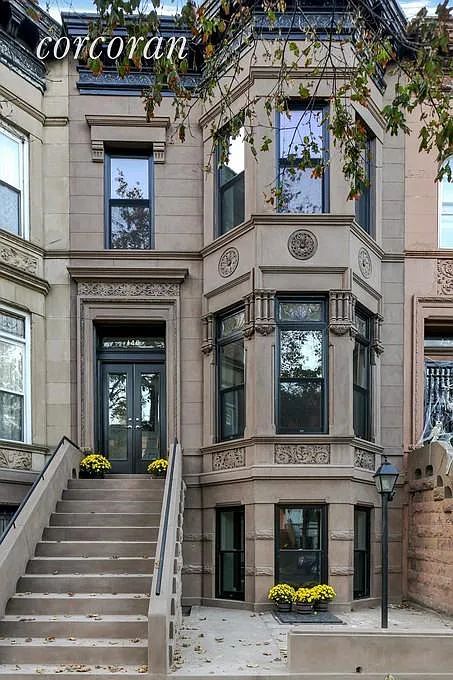 140 Rutland Rd, Brooklyn, NY 11225 | Zillow New York House Exterior, Bronx House, Ny Townhouse, Apartment Building Exterior, Brownstone House, Manhattan Townhouse, Brownstone Interiors, Bloxburg City, Nyc Brownstone