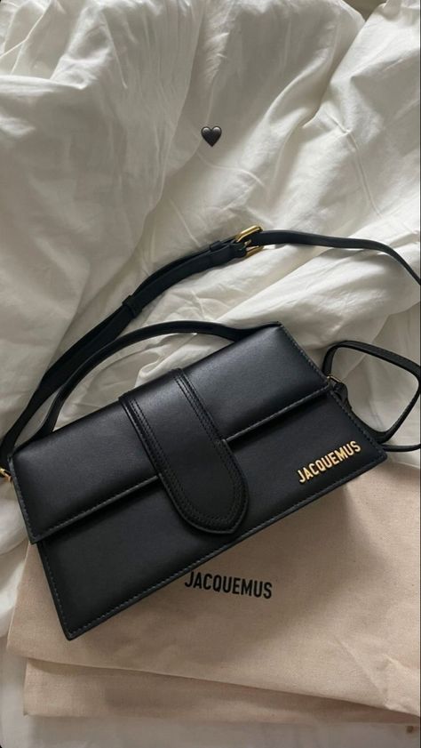 bag jacquemus aesthetic Jacquemus Aesthetic, Bag Jacquemus, Jacquemus Bag, Aesthetic Bags, Girly Bags, Fancy Bags, Cross Body Purse, Bags Aesthetic, Shoulder Bags For Women