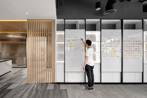 Minimal Office Design, Architect Office Interior, Open Office Layout, Open Office Design, Meeting Room Design, Laboratory Design, Industrial Office Design, Open Space Office, Office Design Inspiration