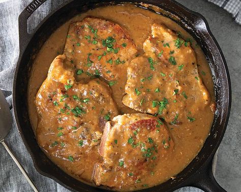 The Cajun Ninja’s Smothered Pork Chops & Onion Gravy Cajun Ninja, Bone In Pork Chops, Pork Chops And Gravy, Smothered Pork, Brisket Sandwich, Smothered Pork Chops, Ninja Recipes, Onion Gravy, Ham Recipes