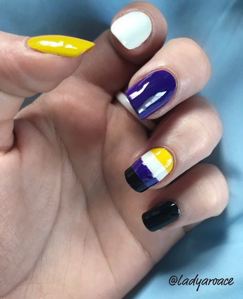 Aromantic Asexual, Rainbow Pride Flag, Flag Nails, Rainbow Nail Art, Non Binary Pride, Acylic Nails, Beauty Kit, Summer Acrylic Nails, Non Binary