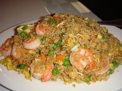 Shrimp Fried Rice Chinese Style | Recent Photos The Commons Getty Collection Galleries World Map App ... Cooking Fried Rice, Cibo Asiatico, Berbuka Puasa, Shrimp Fried, Shrimp Fried Rice, Cooking White Rice, Chicken Fried Rice, Fried Rice Recipe, Idee Pasto Sano