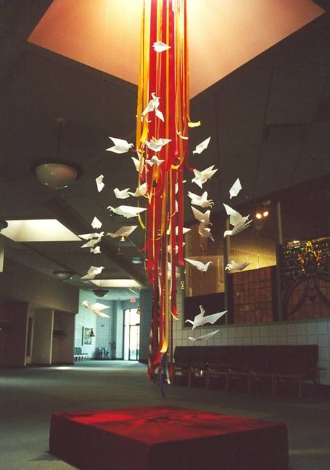 Less Doves, More Streamers.  Like the simplicity.    Pentecost Installation, Orchard Hill Church; Pentecost Craft, Confirmation Ideas, Sanctuary Decor, Pentecost Sunday, Worship Ideas, Church Altar Decorations, Altar Design, Church Easter Decorations, Holy Art