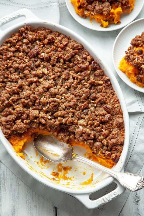 Christmas Casserole, Fall Meal Ideas, Sweet Potato Casserole Southern, Falafel Vegan, Sweet Potato Rolls, Best Sweet Potato Casserole, Sweet Potato Souffle, Canning Sweet Potatoes, Sweet Potato Recipes Casserole