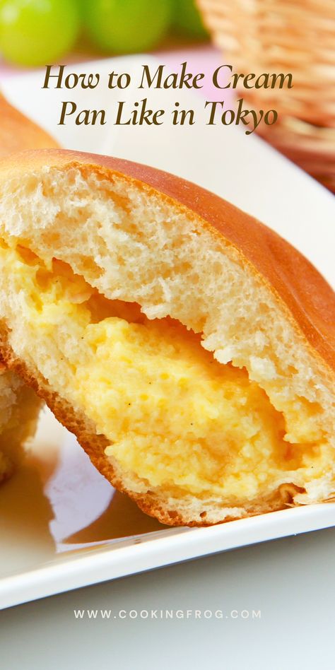 Bread With Custard Filling, Japanese Custard Bun, Custard Bread Recipe, Japanese Bagel Recipe, Japanese Bakery Recipe, Japanese Baked Goods, Japanese Bread Recipes, Bread Pairings, Japanese Baking