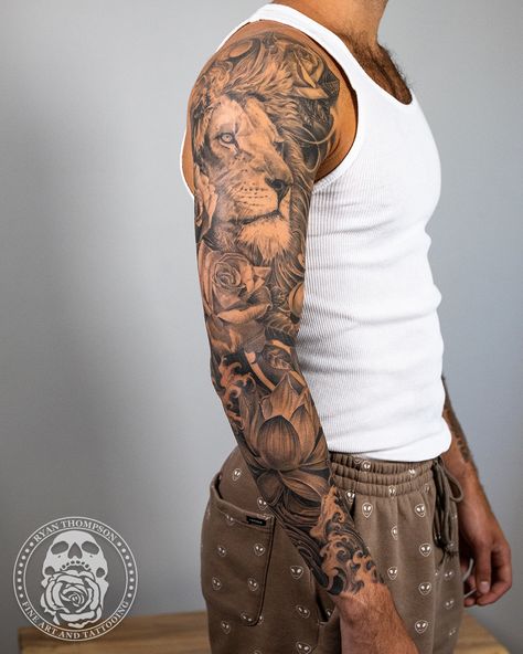 Man Tattoo Sleeves Ideas, Tatoos Men Arm Ideas, Arms Sleeve Tattoo For Men, Unique Arm Sleeve Tattoos Men, One Arm Tattoo Men, Men’s Lion Sleeve Tattoo, Mens Tattoo Arm Sleeve, Tattoo Ideas For Men Sleeves, Men’s Tattoos Arm Sleeve