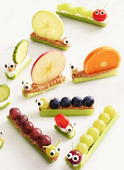 Valentines Theme Snacks, Cooking In Preschool Classroom, Preschool Classroom Snack Ideas, Nature Theme Snacks, Beach Theme Snacks For Preschool, Preschool Snack Activities, Babysitting Food Ideas, Boat Snacks For Kids, Zoo Themed Snacks