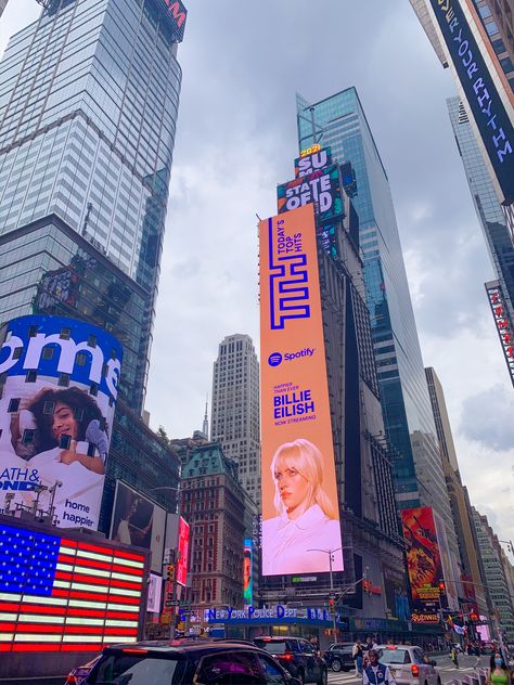 City Billboard Aesthetic, Time Square New York Billboards, Billboard Times Square, Billboard Signs Aesthetic, Billboards Aesthetic, Time Square Aesthetic, Billie Eilish Billboard, New York Billboards, Teresa Core