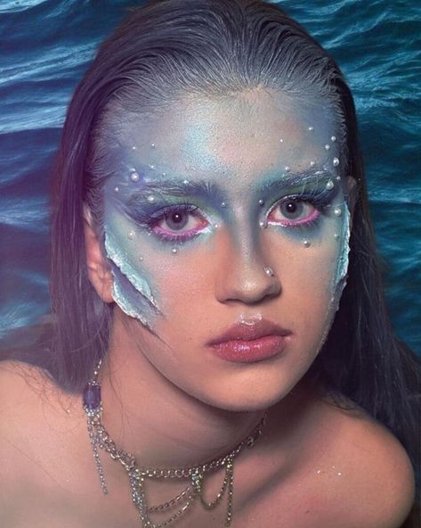 Sea Maid Mermaid Makeup Looks Fishnet Makeup Mermaid, Fantasy Mermaid Makeup, Mermaid Make Up Halloween, Mermaid Prosthetic Makeup, Water Fairy Cosplay, Siren Fx Makeup, Mermaid Theme Makeup, Kraken Makeup, Mermaid Drag Makeup