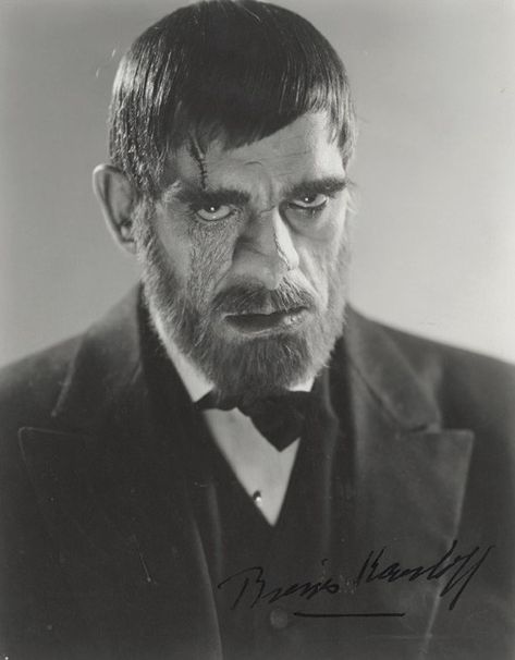 Boris Karloff signed publicity shot for The Old Dark House (1932) Ruins, Frankenstein 1931, Boris Karloff, Dark House, Famous Monsters, Classic Horror Movies, Horror Icons, Classic Monsters, Bride Of Frankenstein