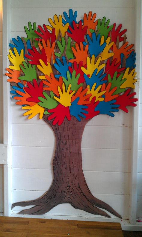 A tree made from my children hand prints  I made the trunk from a cardboard box and the leaves are simply handprints on different coloured card. Tree Made Of Cardboard, Hand Tree Craft, Tree Made Out Of Paper, Class Tree Ideas, Friendship Tree Craft, Make A Tree, Tree With Handprints, Hand Print Crafts For Kids, Handprint Tree Craft