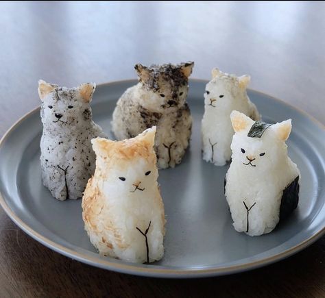 Design Cibo, Cibo Asiatico, 귀여운 음식 그림, Kreative Snacks, Bread Art, Food Sculpture, Food Artists, Kawaii Cooking, Cute Snacks