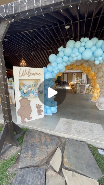 Winnie The Pooh Centerpieces Baby Boy, Winnie The Pooh Diy Decorations, Winnie The Pooh Centerpieces Baby, Fancy Baby Shower Ideas, Winnie The Pooh Baby Shower Decorations, Winnie The Pooh Baby Shower Centerpieces, Winnie The Pooh Centerpieces, Baby Shower Themes Boy, Baby Shower Winnie Pooh