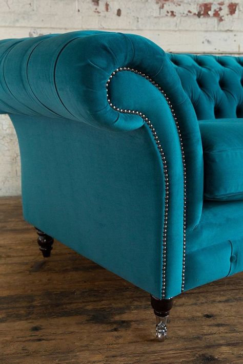 Nordic Modern Sofa Lather Crown Sofa Velvet Design For Home Decor | Home Decoration Ideas Green Teal Living Room, 2 Seater Sofa Design, Sofa 2023, Sofa Colours, Fabric Chesterfield Sofa, Ikea Ektorp Sofa, Modern Home Living Room, Velvet Chesterfield, Velvet Chesterfield Sofa