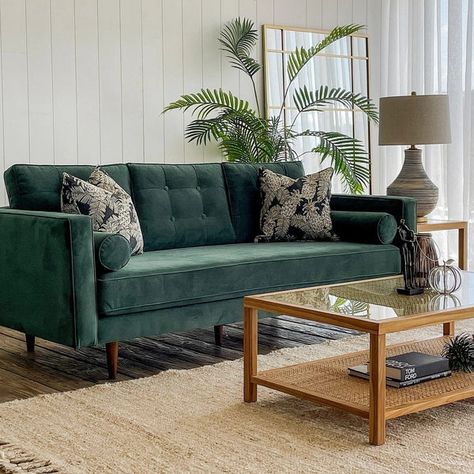 Green Sofa Bedroom Ideas, Dark Green Sofa Living Room Ideas Modern, Living Room Designs Budget, Living Room With Dark Green Couch, Colourful Living Room Decor Small Spaces, Forest Green Couch, Dark Green Couch Living Room Ideas, Green Sofa Set, Sofa Cushion Design