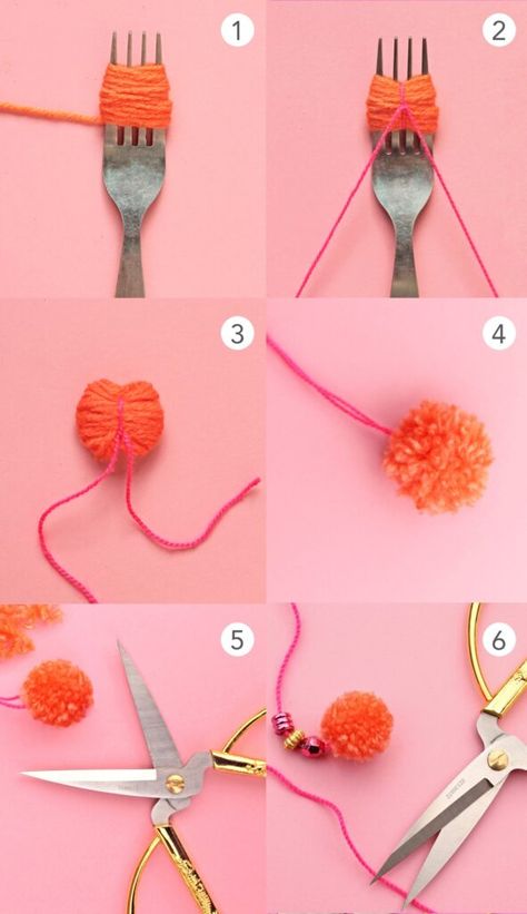 Pom Pom Keychain Diy, How To Make Keychains, Diy Pom Poms, Diy Wool, Activities Ideas, How To Make A Pom Pom, Diy Pom Pom, Pom Pom Keychain, Yarn Pom Pom