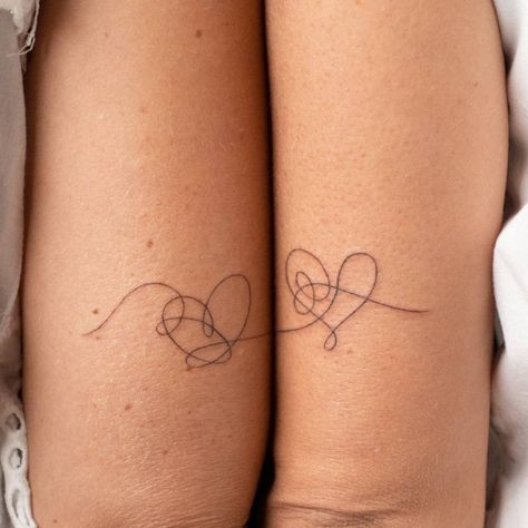 Tattoo Ideas For Friends Matching, Best Friend Tattoo Designs, Bff Matching Tattoos Best Friends, Tattoo Best Friends Matching, Connecting Matching Tattoos, Friendship Tattoo For 2, Small Matching Tattoos Best Friends, 3 Part Friendship Tattoos, 6 Matching Tattoos