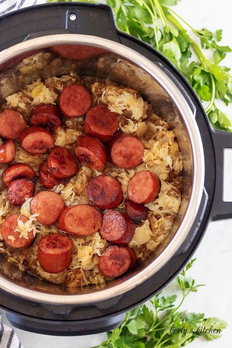 Essen, Saurkraut And Kielbasa Instant Pot, Saurkraut Recipes Instant Pot, Kielbasa And Sauerkraut Instant Pot, Sausage And Sauerkraut Instant Pot, Kielbasa Instant Pot Recipes, Keilbasa And Sauerkraut Recipes, Instant Pot Kielbasa Recipes, Kielbasa Instant Pot