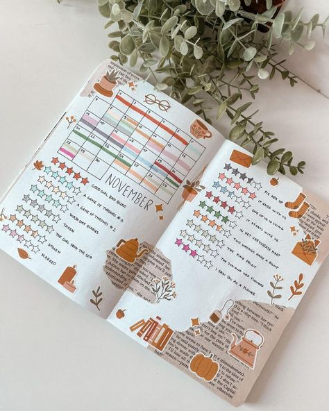 Creative Reading Journal Ideas, Book Tracker Journal Ideas, October Book Journal, Reading Journal Book Of The Month, October Reading Tracker, Reading Journal Page Tracker, 2024 Journal Set Up, Reading Journal Goals Page, October Reading Journal