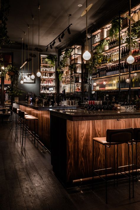 Industrial Bar Design Restaurant, Pub Interior Design, Bar Lounge Design, Chasing Money, Bar Deco, Asma Kat, Pub Interior, Speakeasy Bar, Bar A Vin