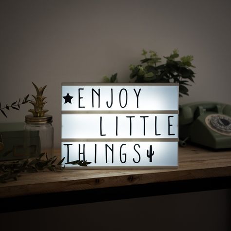 A4 Light Box with Message | Maisons du Monde Light Box Quotes Funny, Cinema Light Box Quotes, Message Light Box, Lightbox Quotes, Cinema Box, Light Box Quotes, Light Box Diy, Light Up Box, Light Box Sign