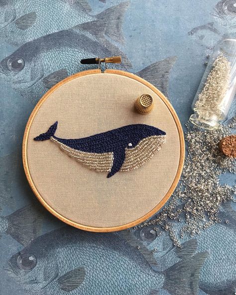 Whale embroidery on Instagram by Divya Nandani @atelierdivya : “I was so excited to finish this piece that I forgot to add more detail to the eyes 👀🤦🏽‍♀️ - - - - -…” Diy Embroidery Shirt, Embroidery Hoop Crafts, Embroidery Works, Punch Needle Embroidery, Embroidery Flowers Pattern, Animal Embroidery, Hand Embroidery Art, Sewing Embroidery Designs, Embroidery Craft