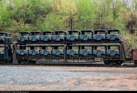 RailPictures.Net Photo: NW 203032 Norfolk & Western Flat Car at Allentown, Pennsylvania by Doug Lilly Rio Grande, Allentown Pennsylvania, Work Trucks, Railroad Art, Ho Scale Trains, Norfolk Southern, Model Train Scenery, Railroad Photos, Rail Car