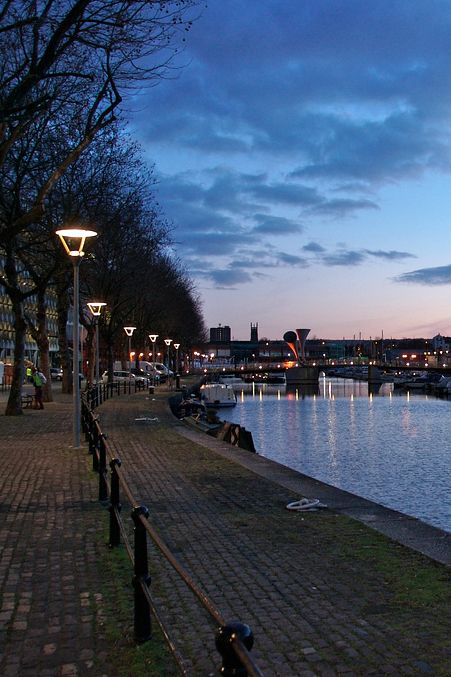 England - Bristol: Harbourside … Bristol City Fc, Bristol Uk Aesthetic, Bristol Aesthetic, Bristol Harbourside, Nice Restaurants, Bristol University, England Aesthetic, Bristol England, Bristol City