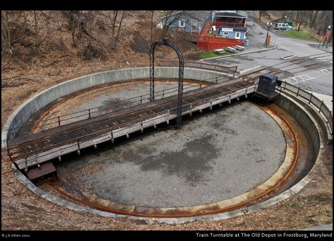 Train Turntable at The Old Depot in Frostburg, Maryland | by Western Maryland Photography Frostburg Maryland, Gandy Dancer, Railroad Images, Train Illustration, Ho Scale Train Layout, Garden Railroad, Railroad Companies, Steam Engine Trains, Abandoned Train