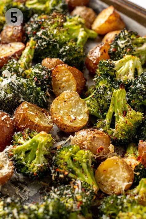 Easy Roasted Potatoes and Broccoli - Olivia's Kitchen Roasted Potatoes And Broccoli, Brocolli Recipes, Potatoes And Broccoli, Easy Roasted Potatoes, Broccoli Side Dish, Broccoli And Potatoes, Thanksgiving Side Dish, Roasted Vegetable Recipes, Thanksgiving Side