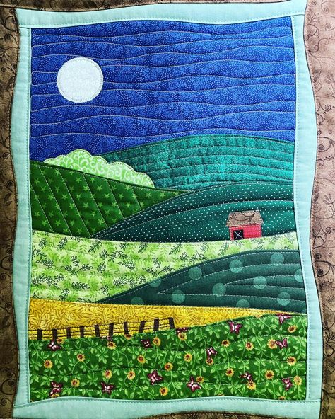 Patchwork, Art Quilts Inspiration Wall Hangings, Quilted Landscapes Wall Hangings, Fabric Pictures Ideas, Collage Quilts Ideas, Fabric Landscape Art, Sewing Landscapes, Landscape Quilts Ideas, Scenery Quilts