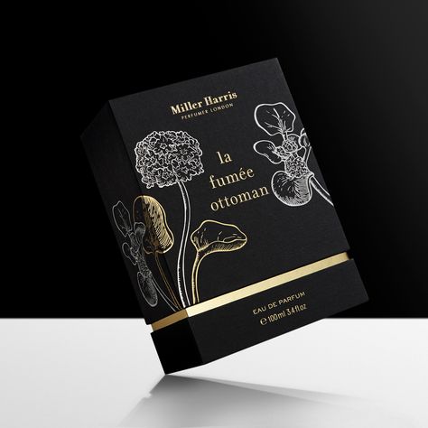 Gold Black Packaging, Elegant Product Packaging, Elegant Perfume Packaging, Black Luxury Packaging, Black Gold Packaging Design, Perfum Package Design, Black Product Packaging, Elegant Package Design, Elegant Packaging Box Design