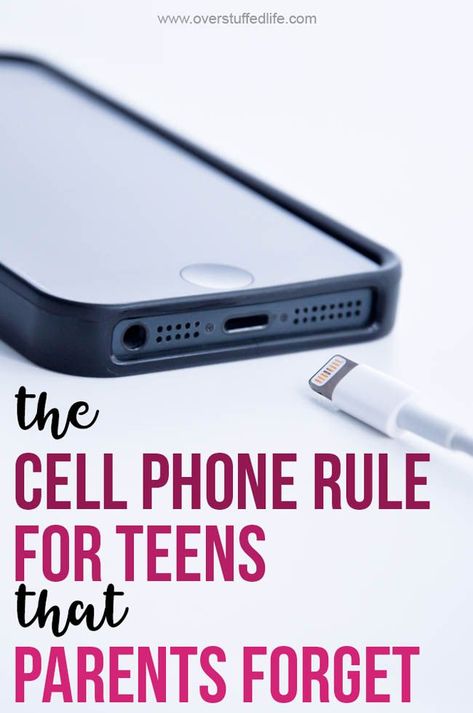 When you are making all the rules for cell phone usage when your teenager gets their first phone, do not forget this very important rule. Boyfriend Sayings, Cell Phone Contract, Moral Character, Co-parenting, Organization Travel, Quotes Long, Quotes Couple, Rules For Kids, Find My Friends