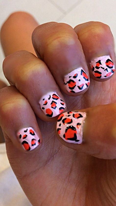 How to make ugly nails look good Ugly Nail Designs, Ugly Nails Weird, Ugly Acrylic Nails, Weird Nails, Ugly Makeup, Ugly Nails, Good Nails, Nails Nail Polish, Easy Nails