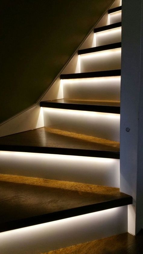 تحت الدرج, Stairs Lighting, Vstupná Hala, Stairway Lighting, Diy Staircase, Escalier Design, Smart Tiles, Exterior Stairs, Staircase Lighting