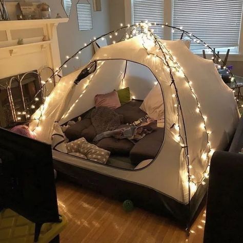 Camping Date, Camping Kids, Cute Camping, Zelt Camping, At Home Dates, Indoor Camping, Dream Dates, Romantic Date Night Ideas, At Home Date Nights