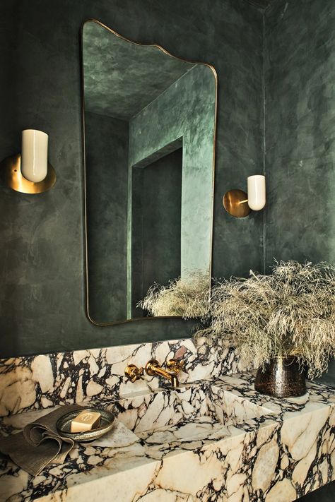 Porcelain Looks Like Marble, Bathroom With Marble Sink, Wall Mounted Marble Sink, Gorgeous Powder Rooms, Dark Powder Room Ideas Luxe, Parisian Bathroom Aesthetic, Green Wall Bathroom Ideas, Moody Modern Interior, Green And Marble Bathroom