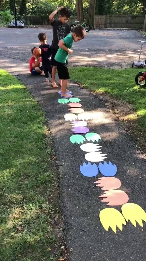 Monster Footprint, Monsters Inc Crafts, Dinosaur Party Activities, Dinosaur Crafts Preschool, Outside Activities For Kids, Dinosaur Activities Preschool, Monster Activities, Toddler Party Games, Outdoor Activities For Toddlers