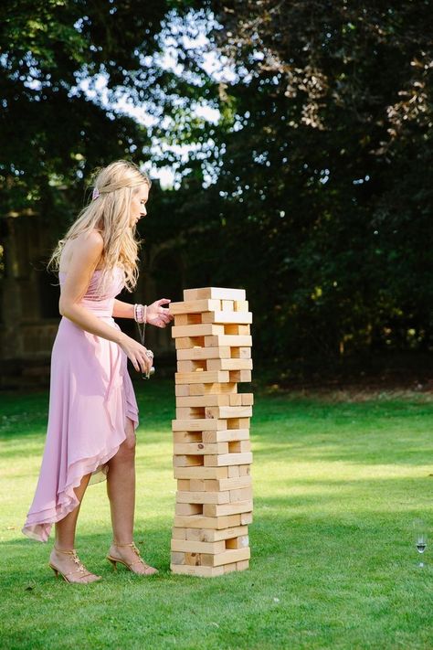 Outdoor Wedding Games, Lawn Games Wedding, Reception Games, Wedding Games For Guests, Diy Your Wedding, Wedding Reception Games, Giant Jenga, Outdoor Game, Garden Games