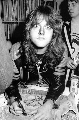 Is it wrong for me to think he looks adorable in this picture? X3 ♥️w♥️ Dark Hippie, Lars Ulrich, Ride The Lightning, Bob Seger, California Girl, James Hetfield, Four Horsemen, Thrash Metal, Last Fm