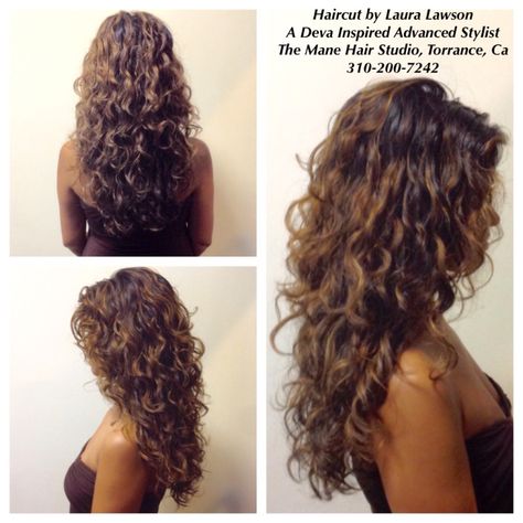 Long Layered Curly Hair, Long Curly Haircuts, Mane Hair, Bangs Bob, Natural Curly Hair Cuts, Layered Curly Hair, Curly Hair Photos, Wavy Haircuts, Haircuts For Curly Hair